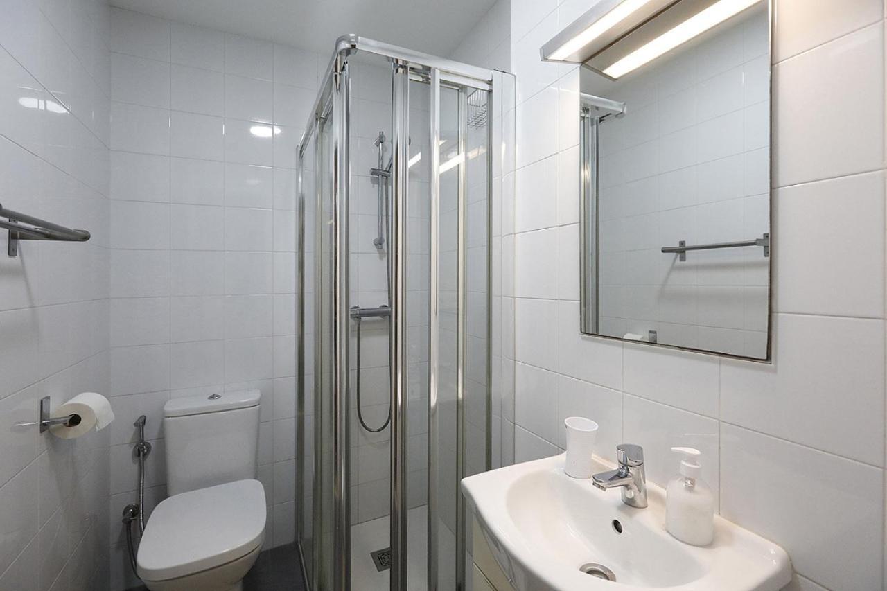 Precioso Piso Centrico Con Aparcamiento Gratuito Apartment San Sebastian Luaran gambar